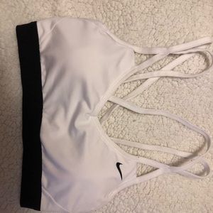 nike sports bra